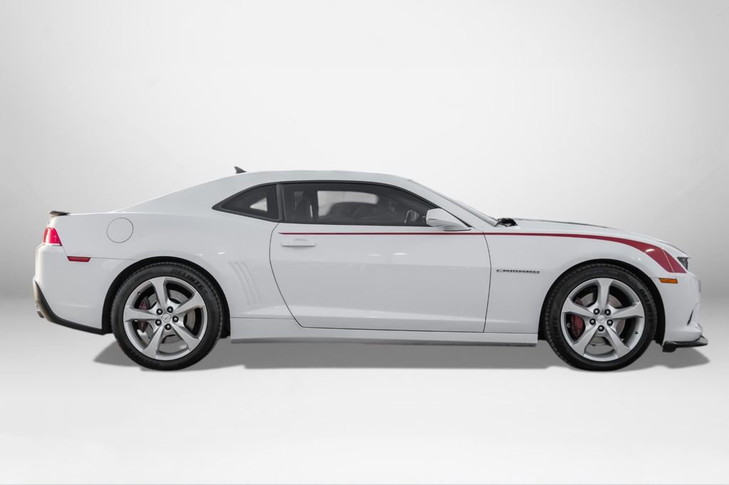 Used 2015 Chevrolet Camaro SS w/ Rear Vision Package image 5
