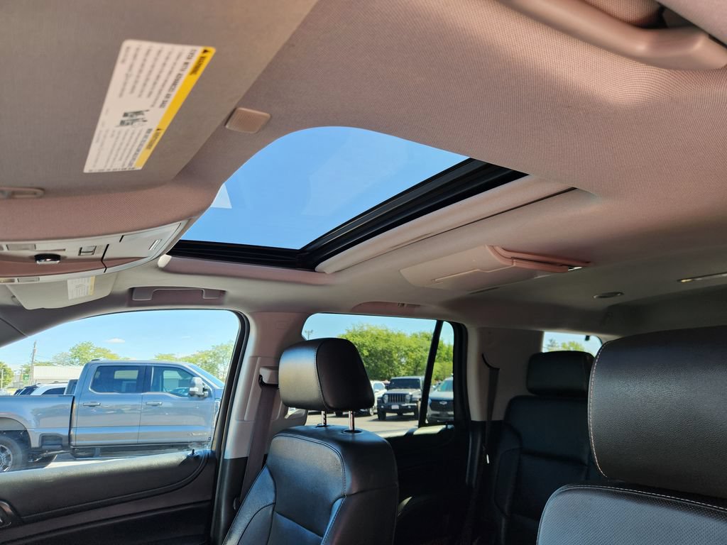 Used 2017 Chevrolet Tahoe Premier AWD/4WD image 32