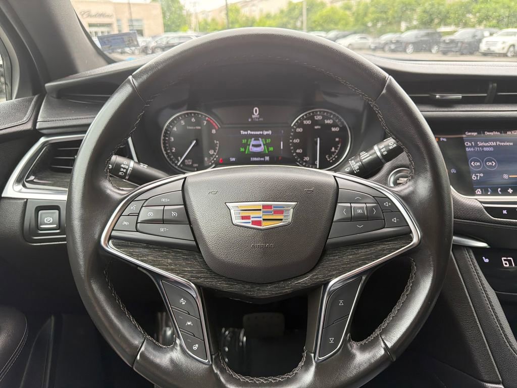 Certified 2022 Cadillac XT5 Premium Luxury AWD/4WD image 5