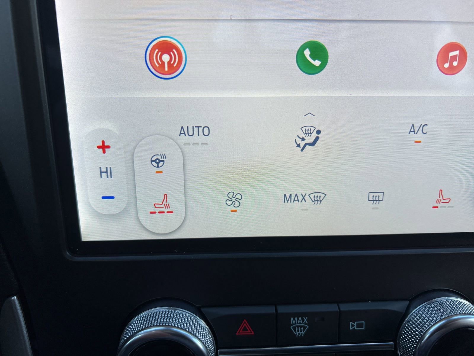 Used 2024 Ford Edge SEL w/ Convenience Package image 28