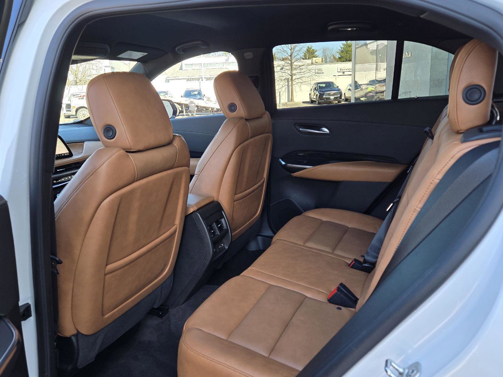 Used 2024 Cadillac XT4 Sport image 19