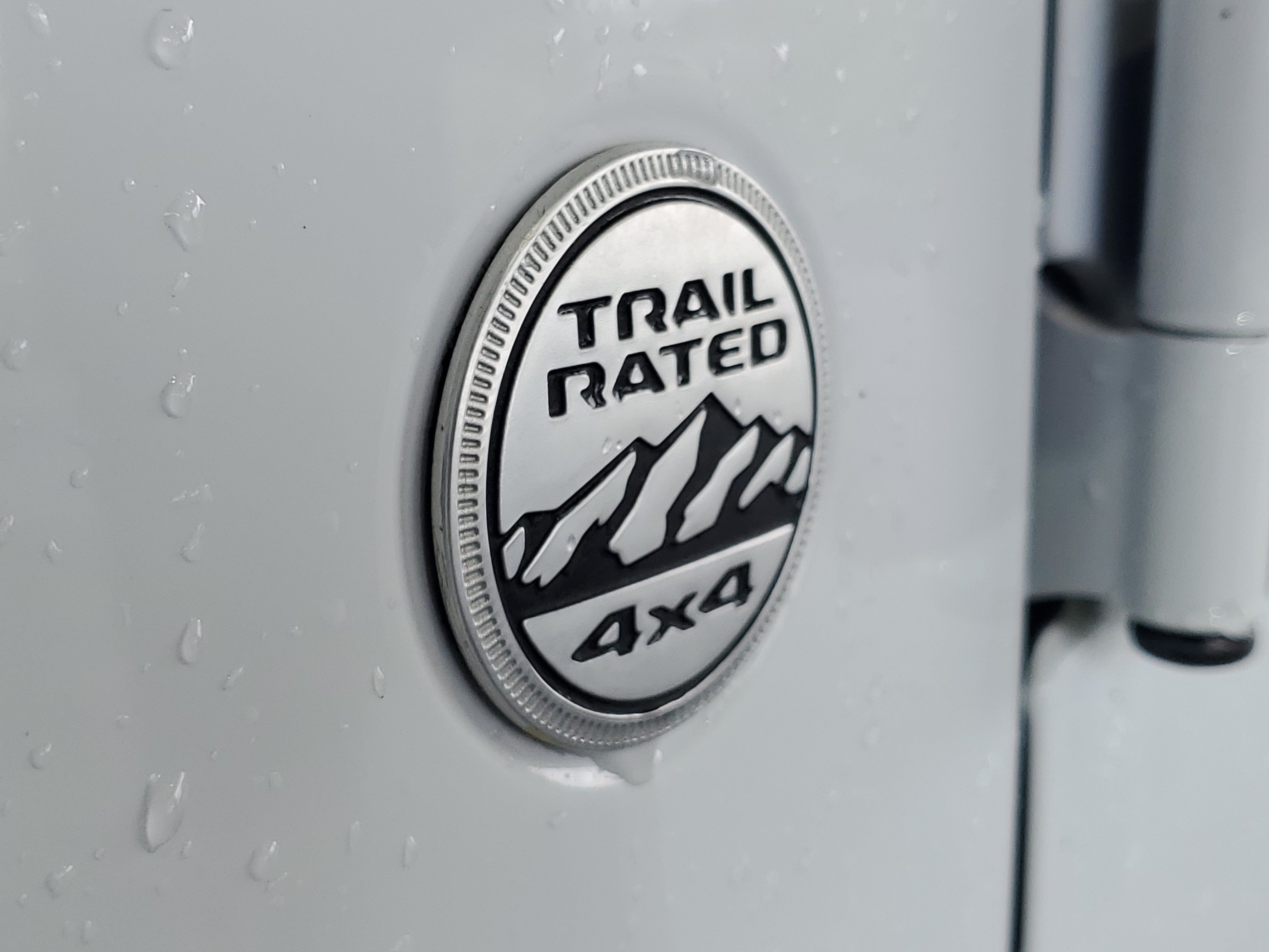 Used 2018 Jeep Wrangler Unlimited Sport AWD/4WD image 6