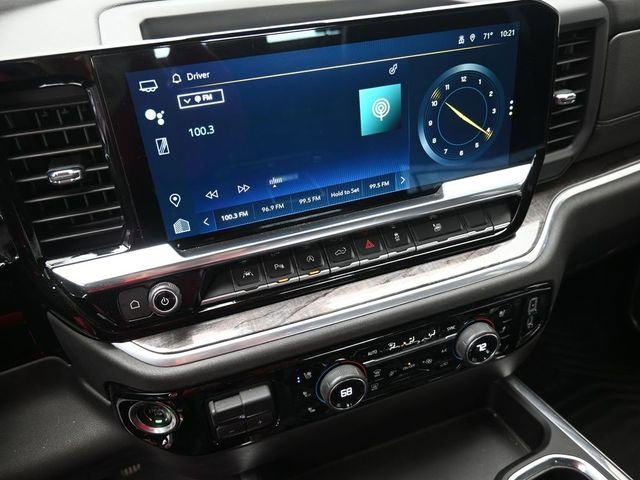 Used 2022 Chevrolet Silverado 1500 LTZ image 11