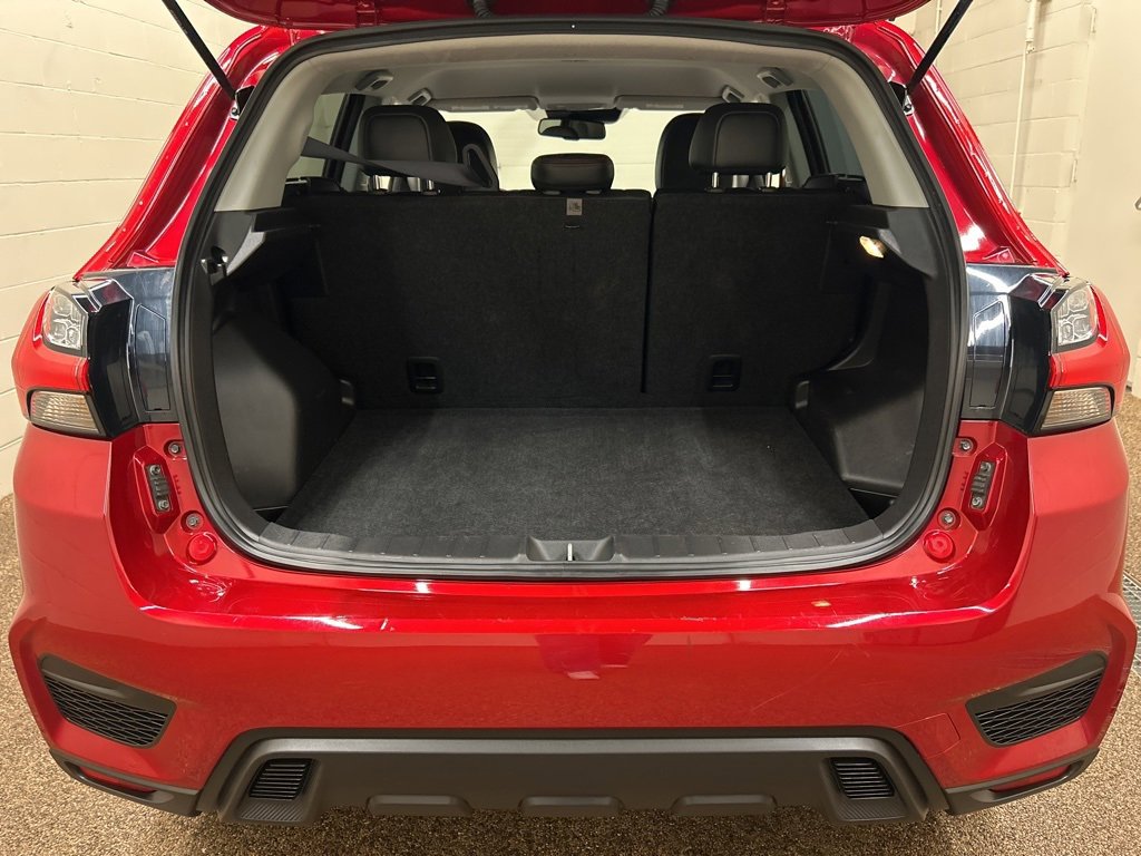 Used 2024 Mitsubishi Outlander Sport SE image 11