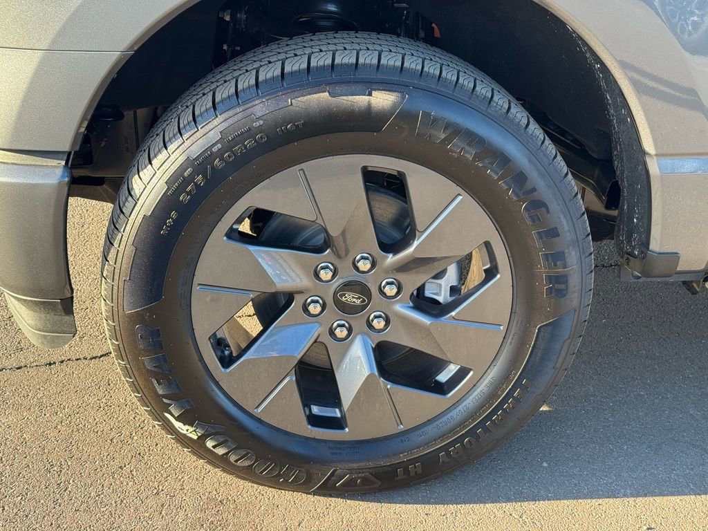 New 2025 Ford F150 Lightning Lariat image 7