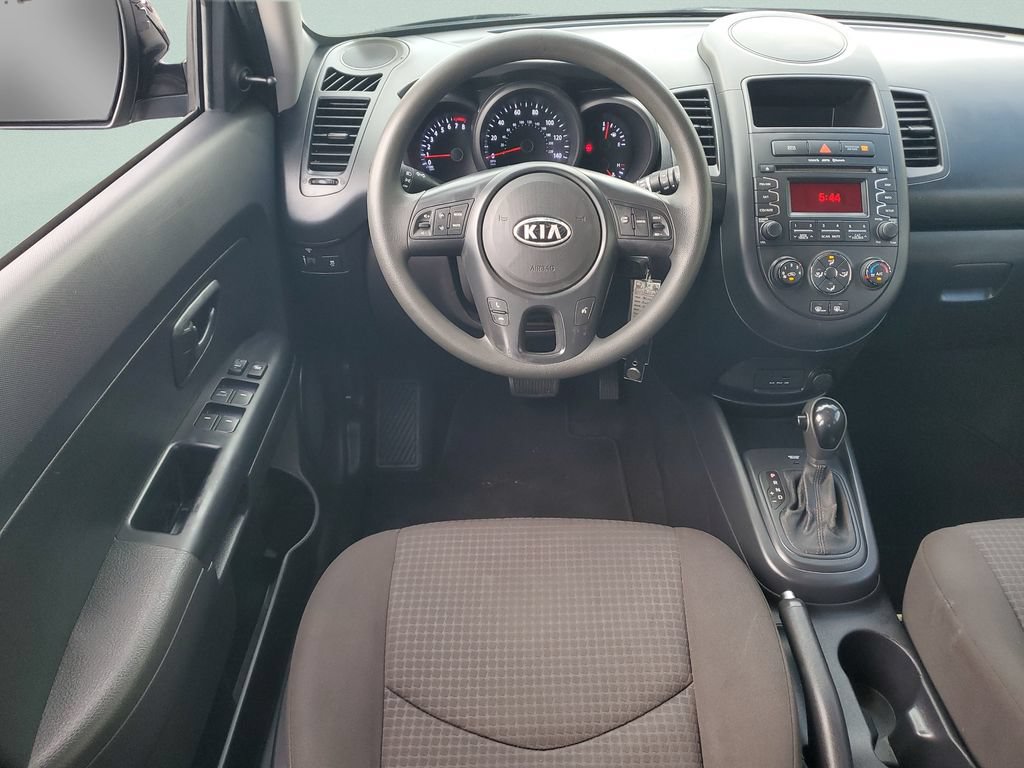 Used 2012 Kia Soul FWD image 12