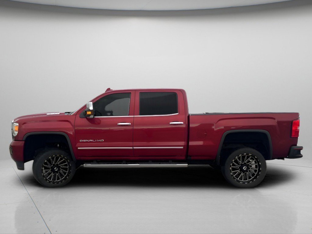 Used 2018 GMC Sierra 2500 Denali w/ Duramax Plus Package image 13