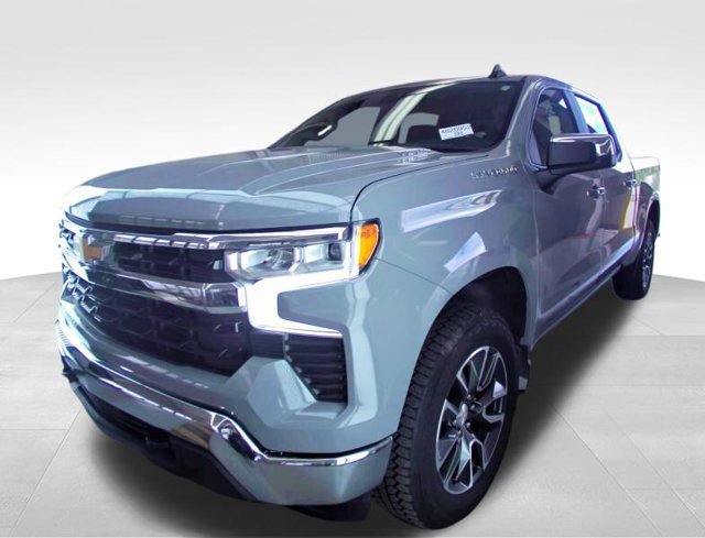 Used 2024 Chevrolet Silverado 1500 LT AWD/4WD image 4