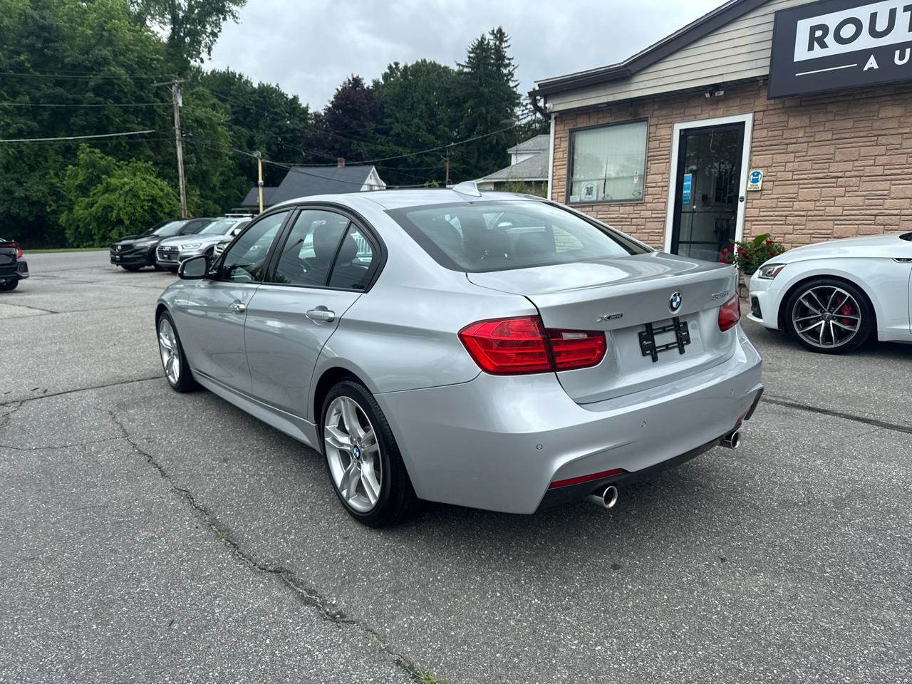 Used 2014 BMW 335i xDrive Sedan AWD/4WD image 13