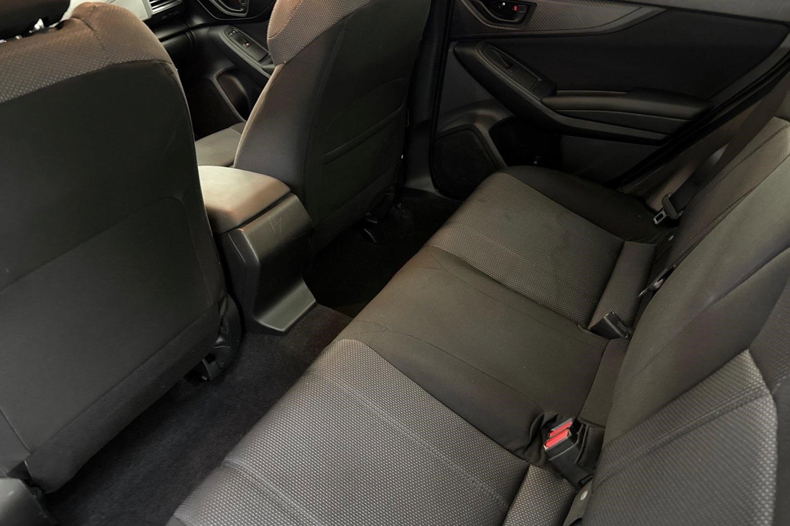 Used 2017 Subaru Impreza 2.0i AWD/4WD image 26