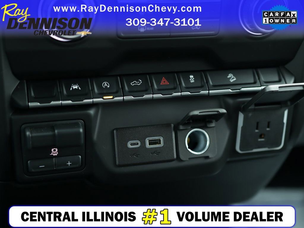 Used 2024 Chevrolet Silverado 1500 Custom Trail Boss w/ LPO, Dark Essentials Package image 17