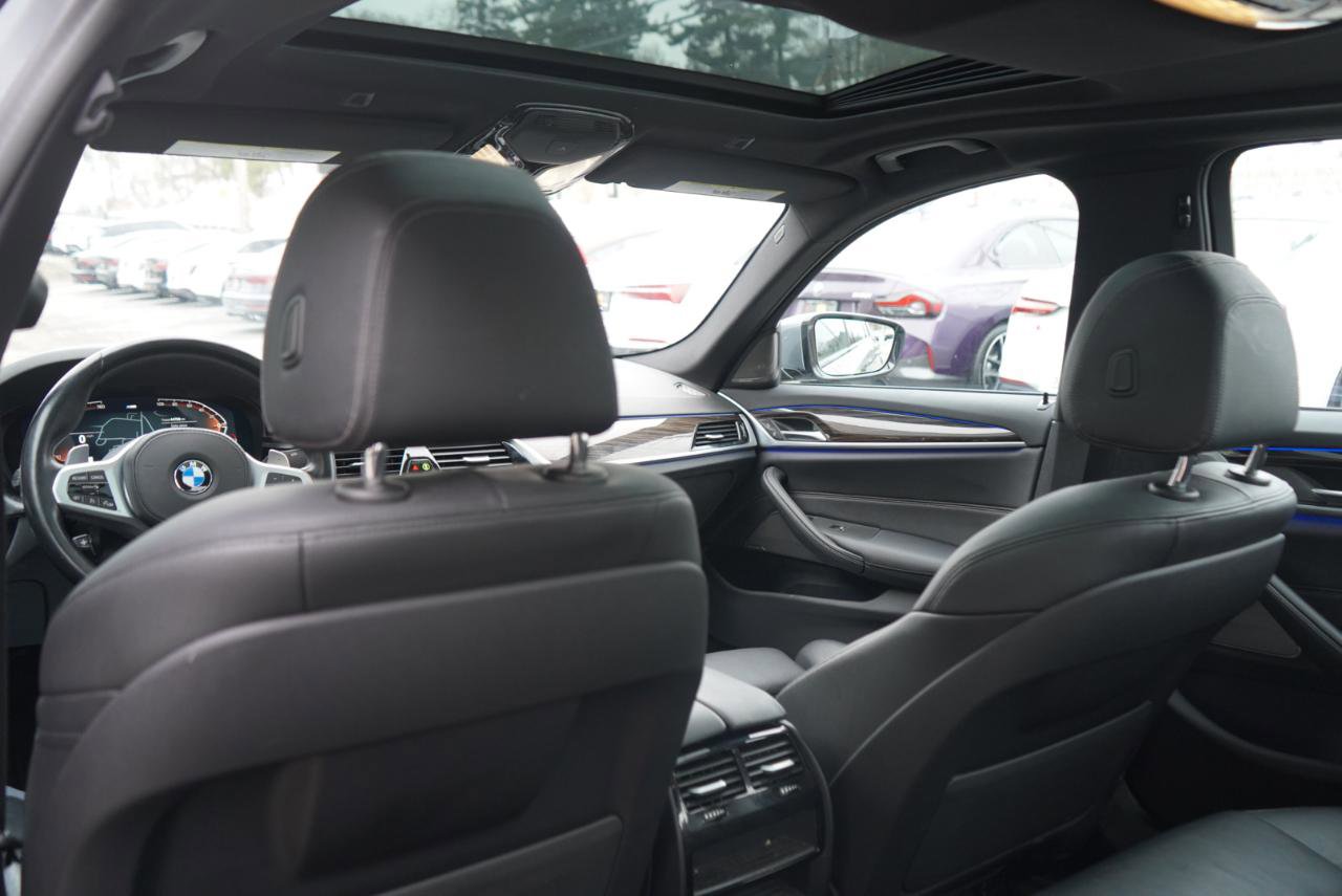 Used 2023 BMW 540i xDrive w/ M Sport Package image 48