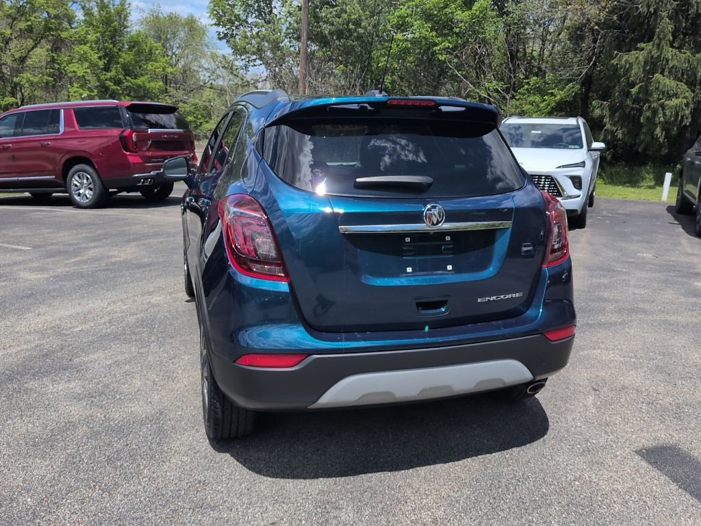 Used 2019 Buick Encore Sport Touring w/ Safety Package FWD image 15