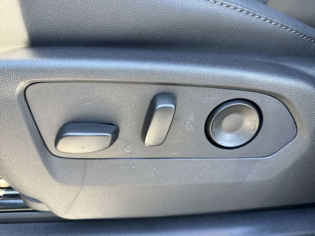 New 2026 GMC Sierra 1500 SLT w/ SLT Premium Plus Package image 12