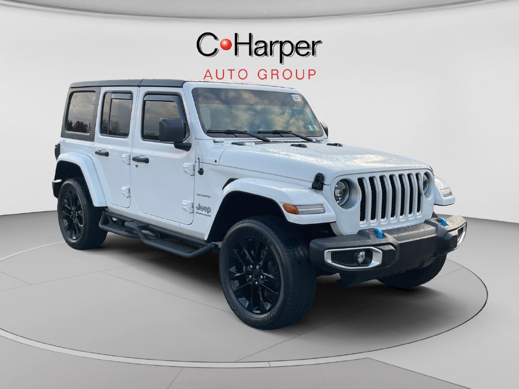 Used 2023 Jeep Wrangler Unlimited Sahara w/ Cold Weather Group AWD/4WD image 1