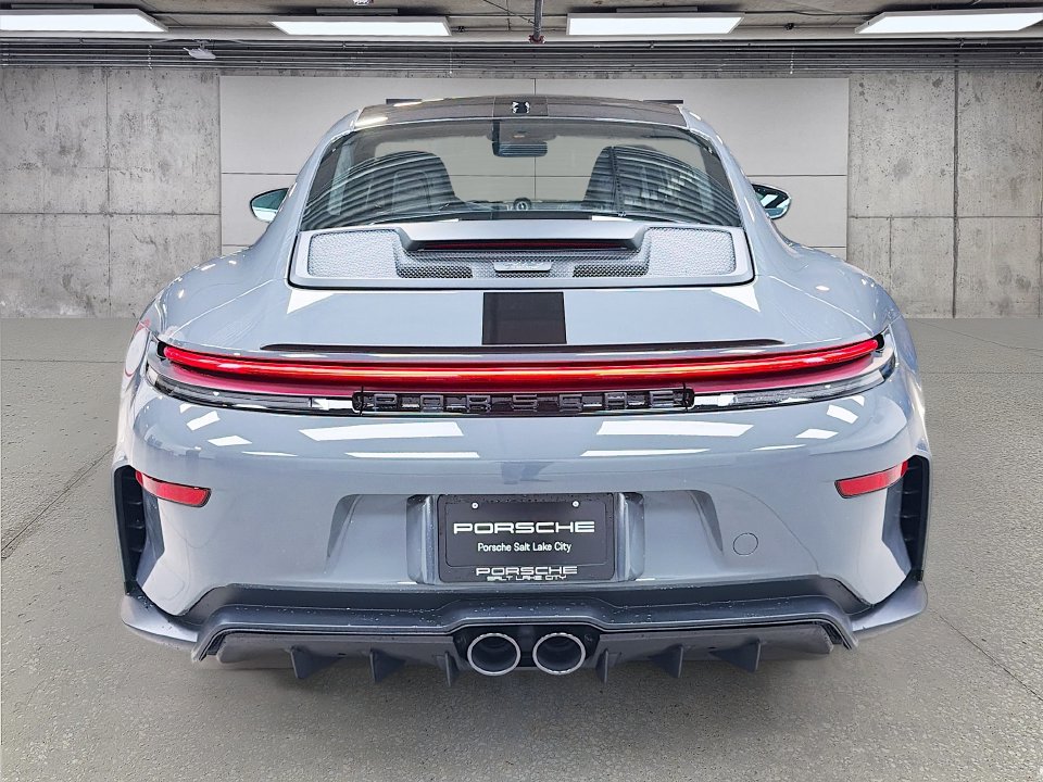 Certified 2026 Porsche 911 GT3 RWD image 10