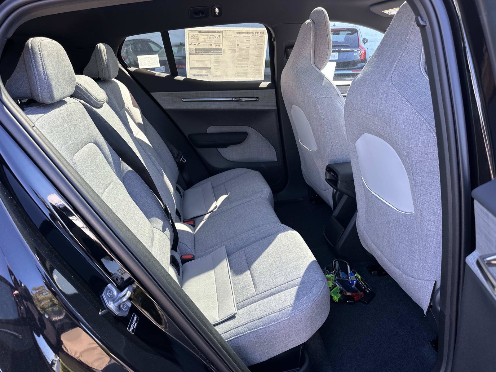 New 2026 Volvo EX30 Ultra w/ Climate Package AWD/4WD image 19