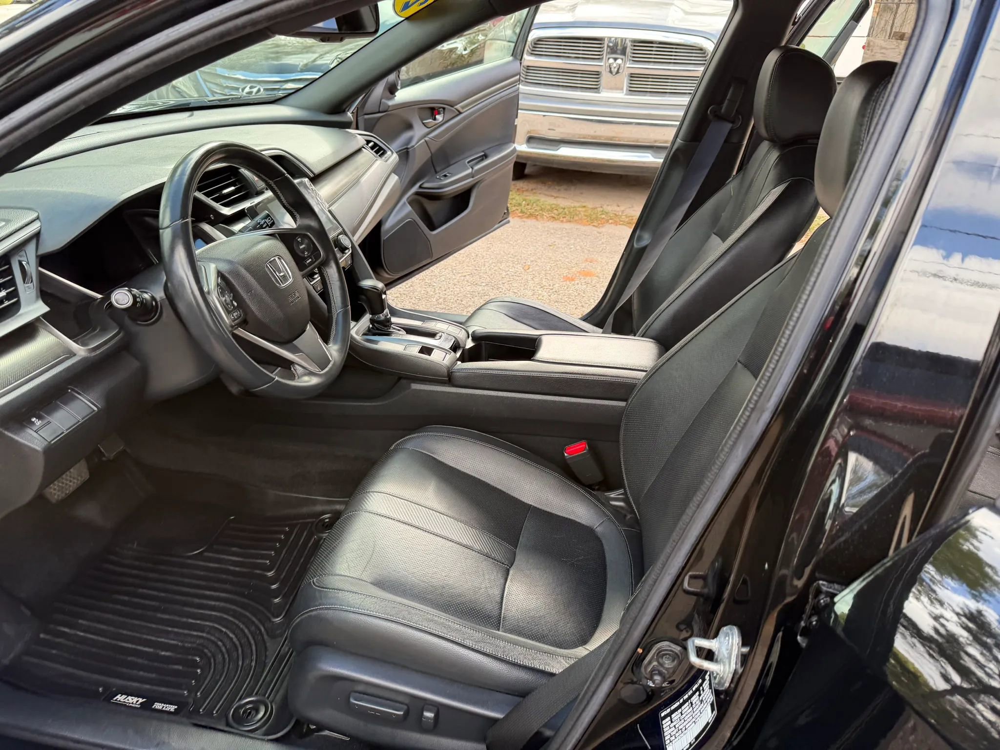 Used 2017 Honda Civic EX-L image 15