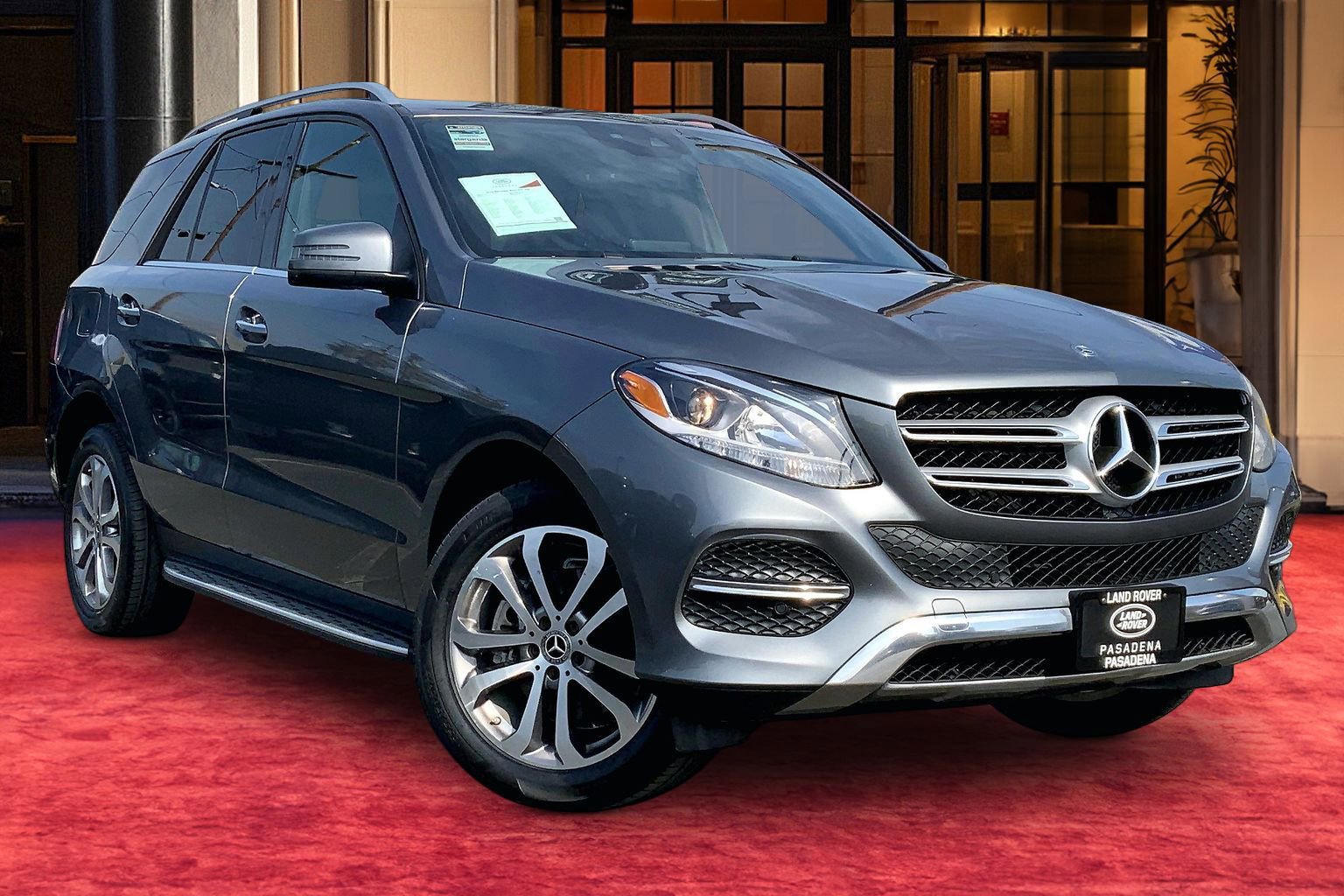 Used 2018 Mercedes-Benz GLE 350 w/ Premium 1 Package image 2