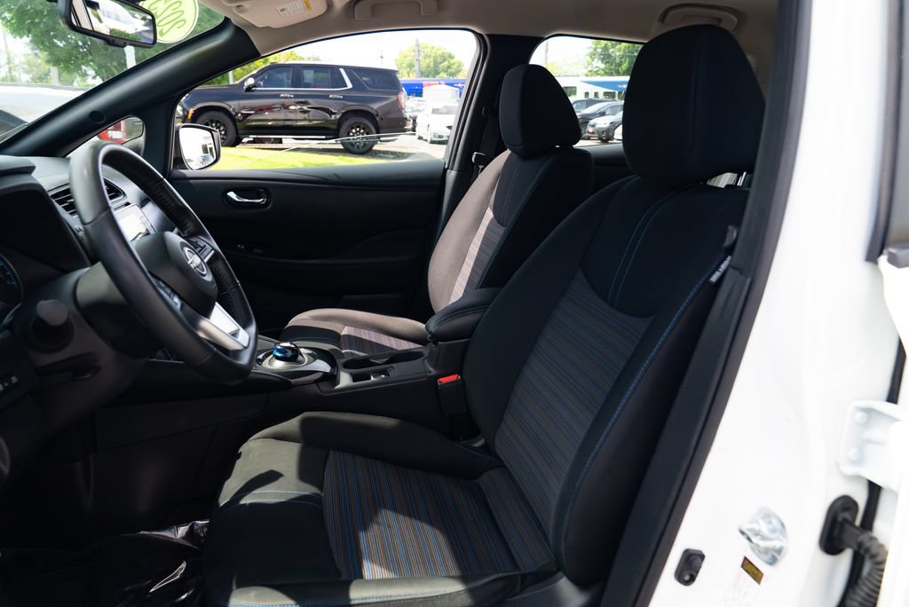 Used 2025 Nissan Leaf SV Plus FWD image 20