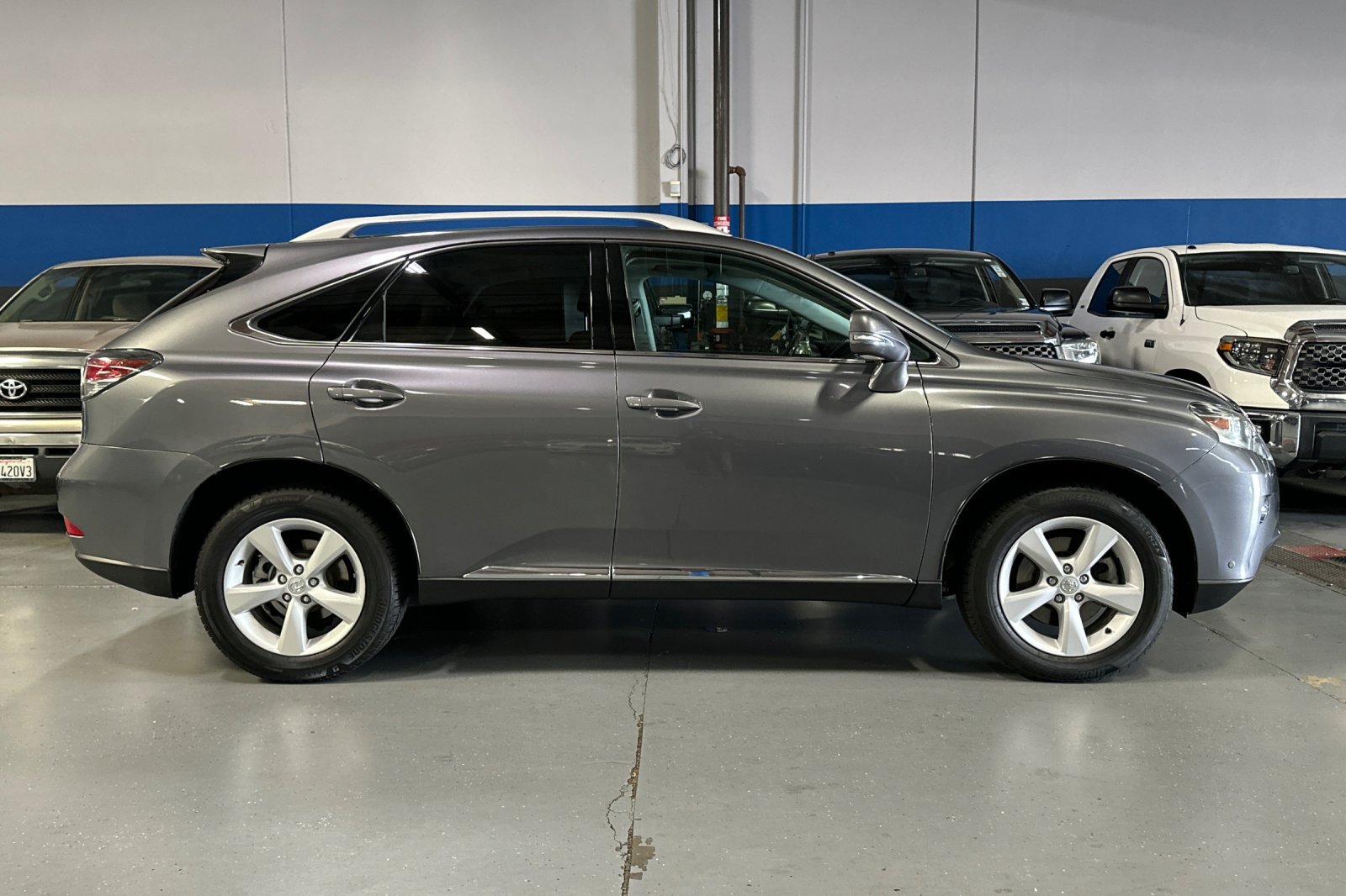 Used 2013 Lexus RX 350 AWD w/ Premium Pkg image 3