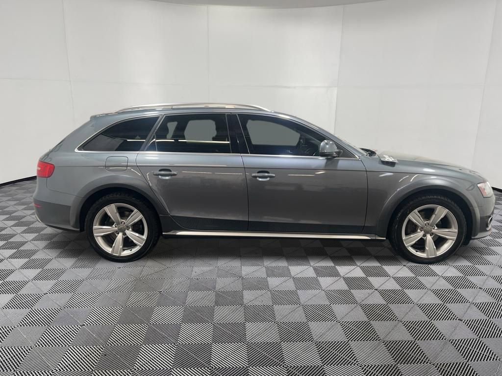 Used 2016 Audi A4 Premium AWD/4WD image 8