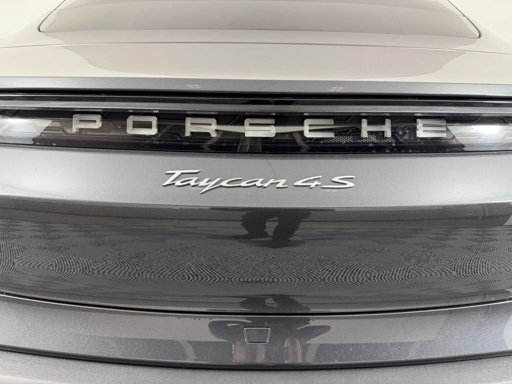 Used 2021 Porsche Taycan 4S AWD/4WD image 14
