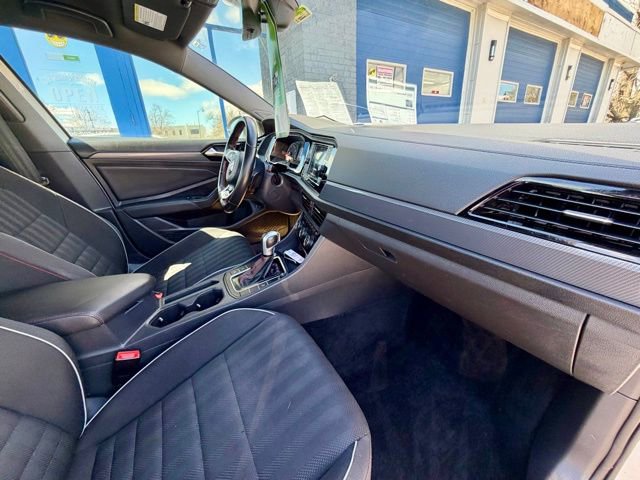 Used 2020 Volkswagen Jetta GLI image 21