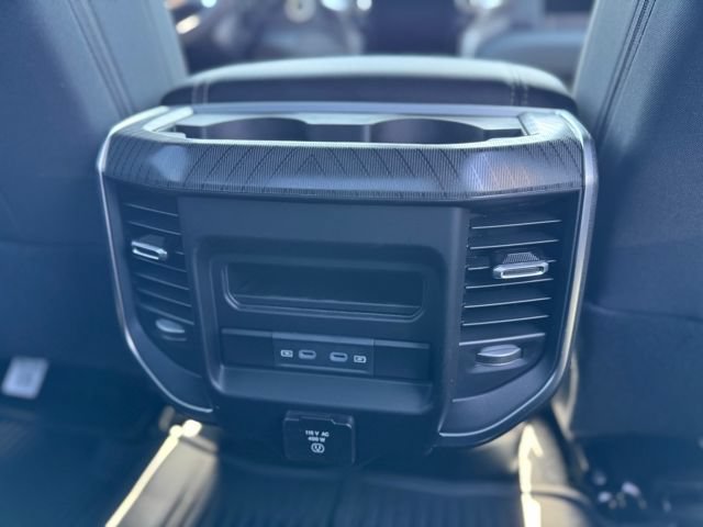 New 2026 RAM 2500 Big Horn AWD/4WD image 25