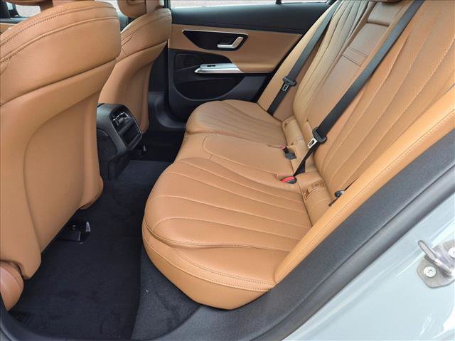 New 2027 Mercedes-Benz E 450 4MATIC Sedan image 13