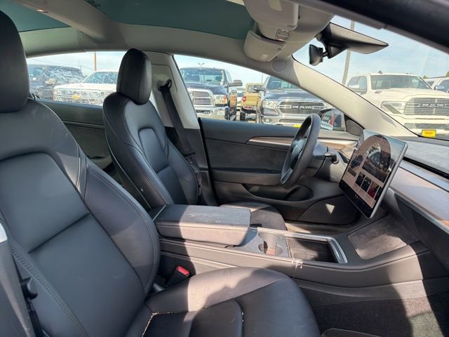Used 2023 Tesla Model 3 Standard Range RWD image 16