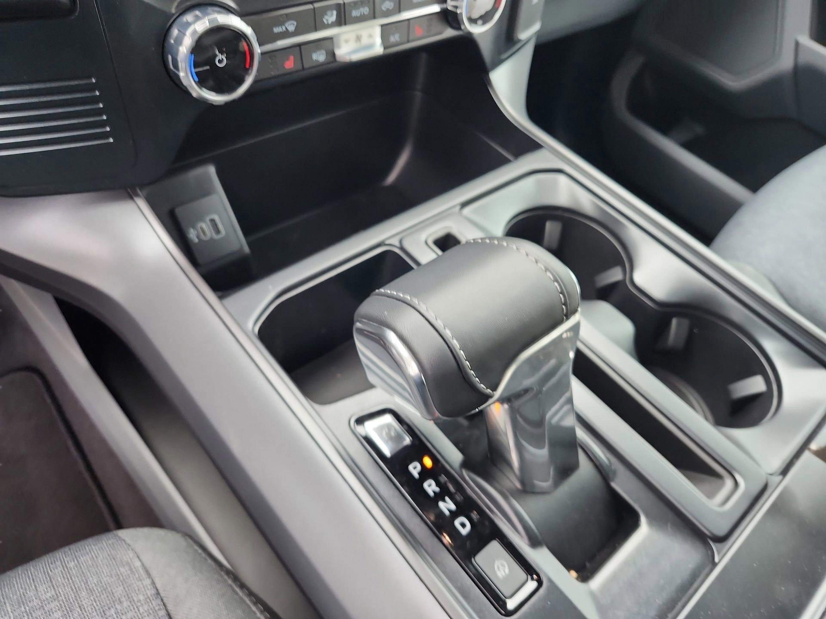 New 2025 Ford F150 Lightning XLT image 15