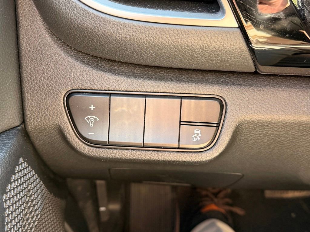 Used 2024 Kia Seltos X-Line AWD/4WD image 26