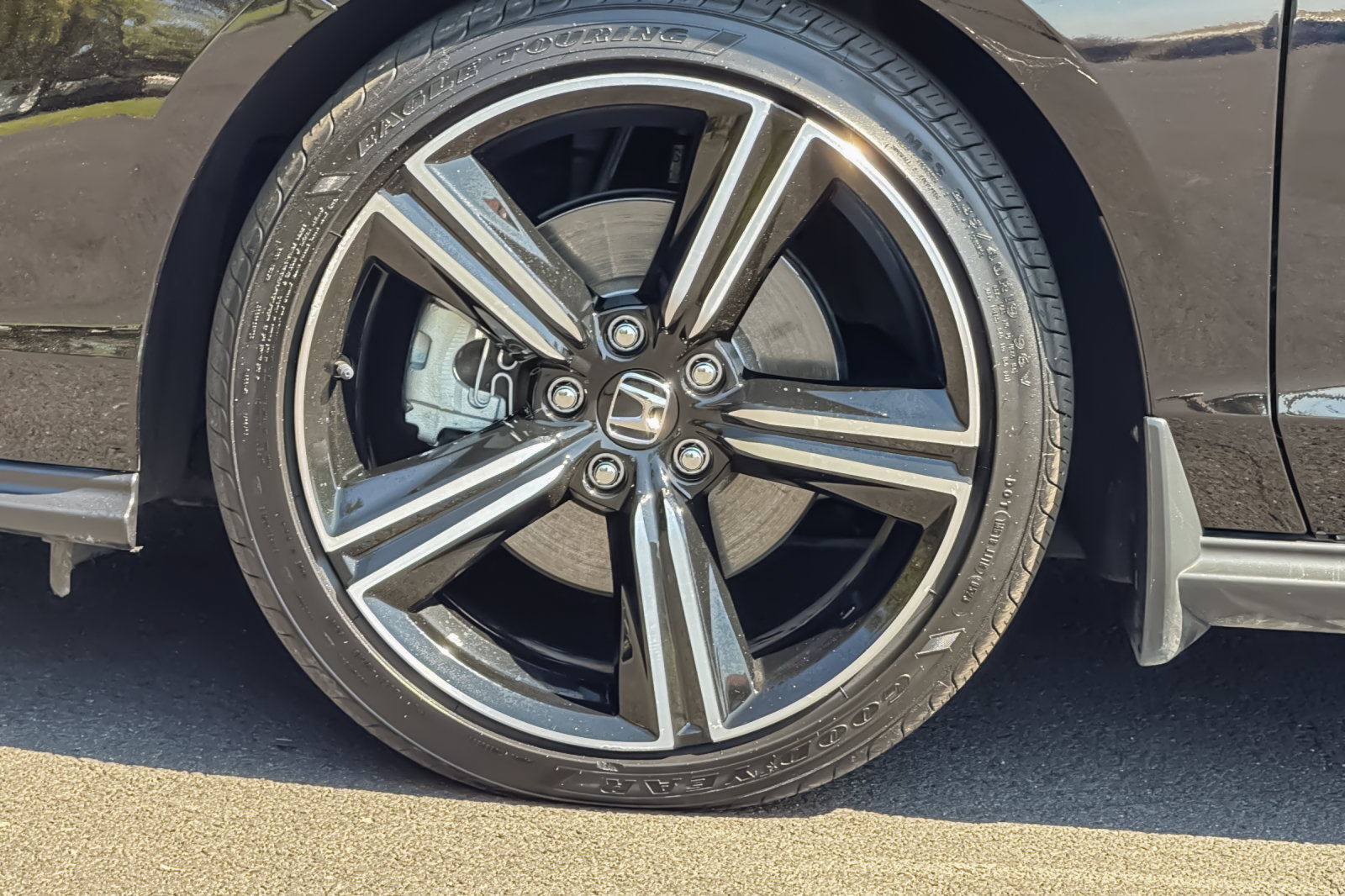 Used 2023 Honda Accord Sport image 38