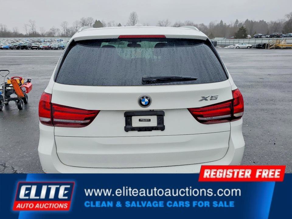 Used 2017 BMW X5 xDrive35d image 12