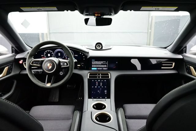 Certified 2025 Porsche Taycan 4S AWD/4WD image 19