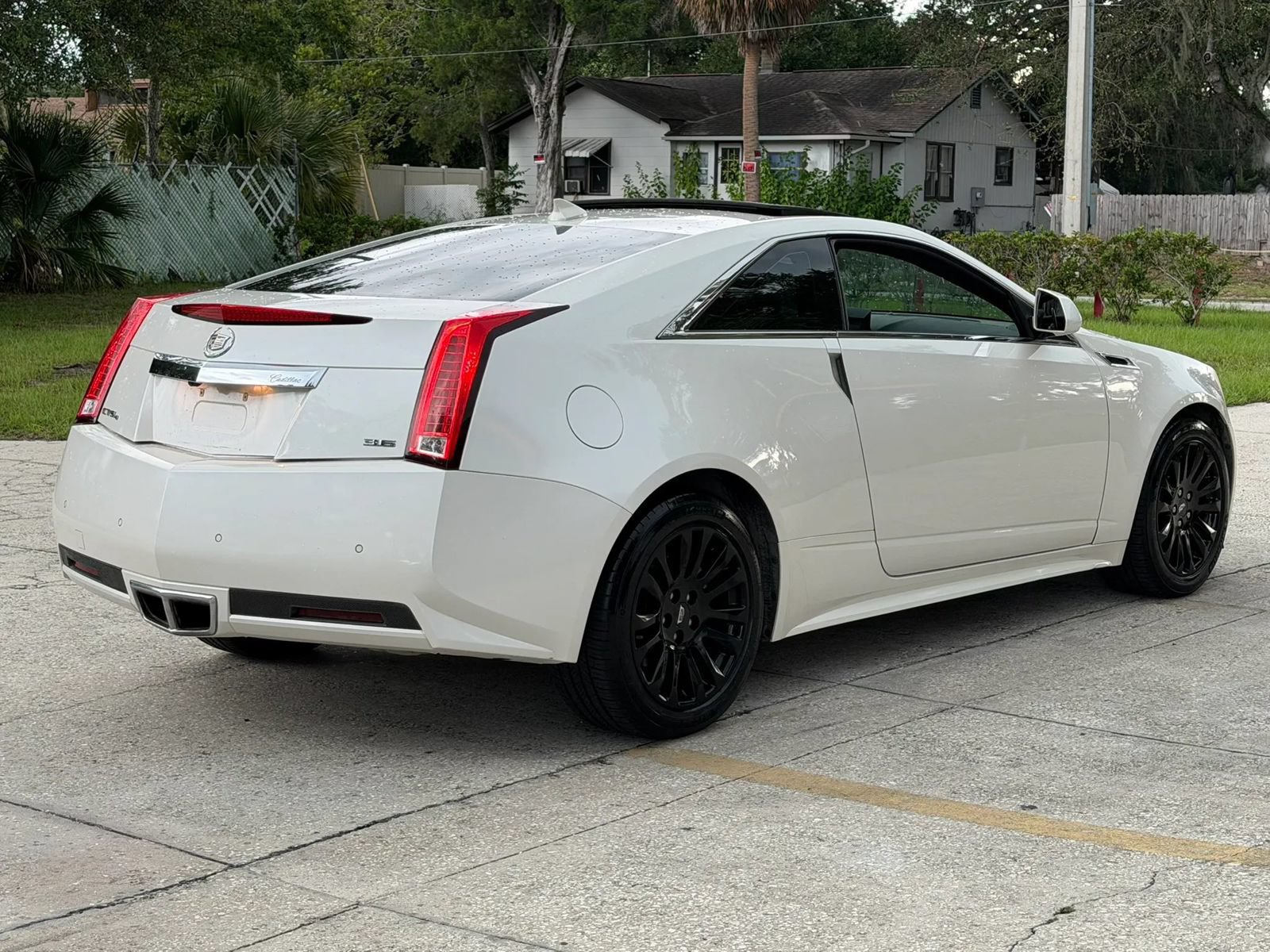 Used 2012 Cadillac CTS Premium AWD/4WD image 4