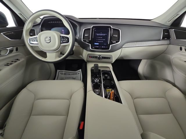 Used 2025 Volvo XC90 B6 Plus w/ Protection Package Premier AWD/4WD image 10