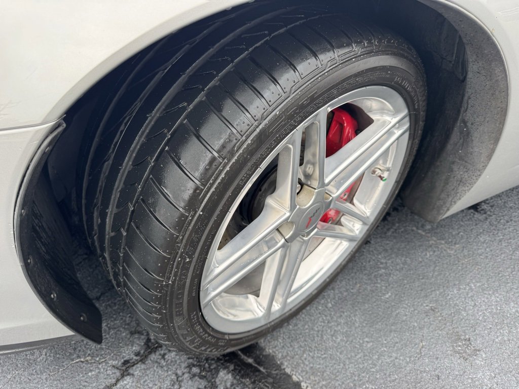 Used 2006 Chevrolet Corvette Z06 w/ Preferred Equipment Group image 12