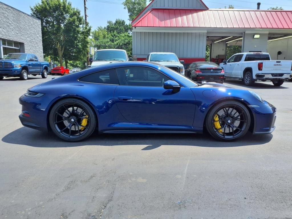 Used 2024 Porsche 911 GT3 RWD image 6