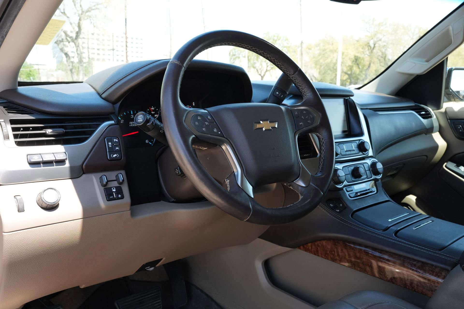 Used 2018 Chevrolet Tahoe Premier w/ Max Trailering Package image 17