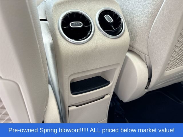 Used 2021 Mercedes-Benz GLB 250 4MATIC w/ Premium Package image 19