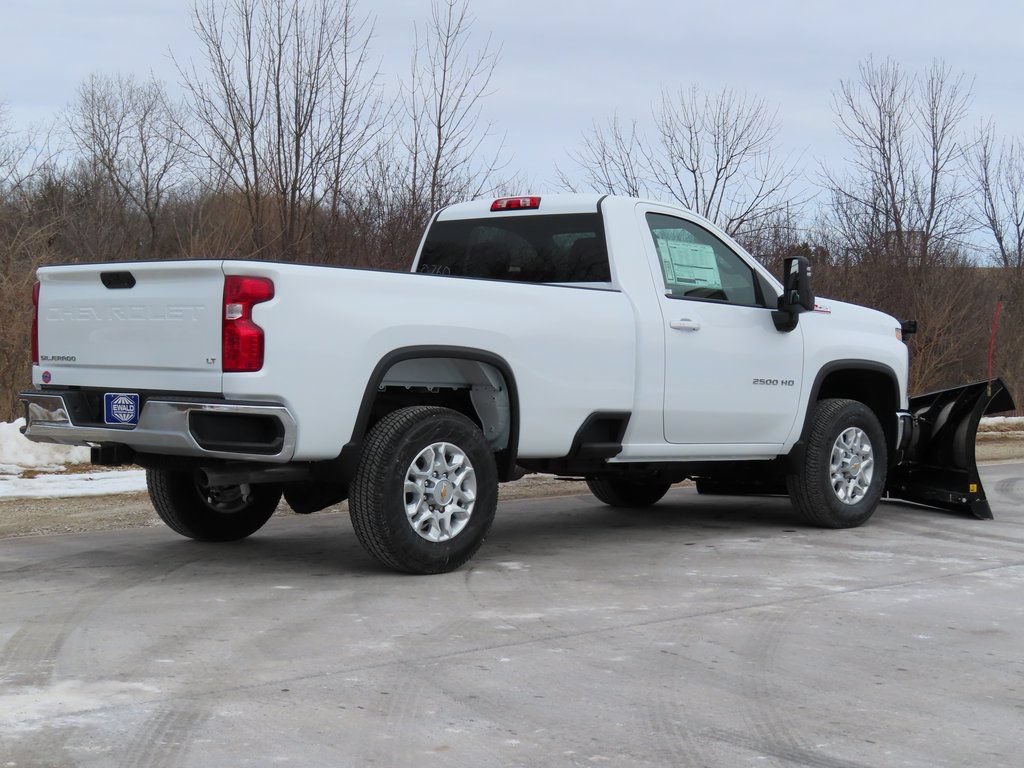 New 2026 Chevrolet Silverado 2500 LT w/ Convenience Package AWD/4WD image 4