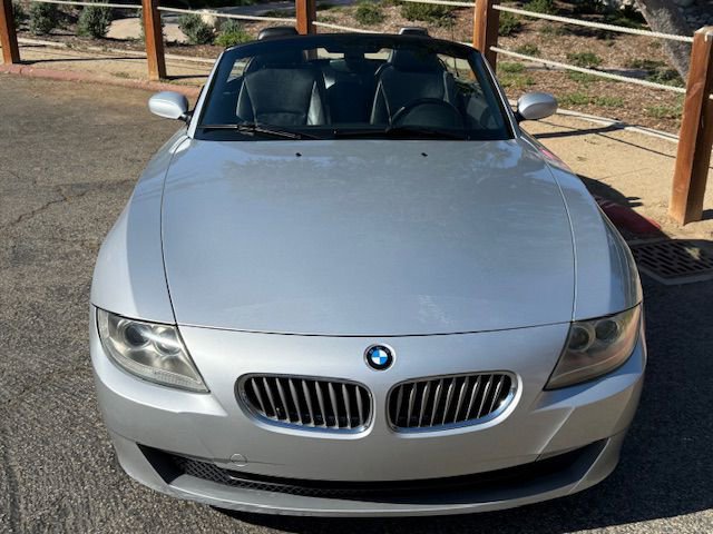 Used 2006 BMW Z4 3.0si image 15
