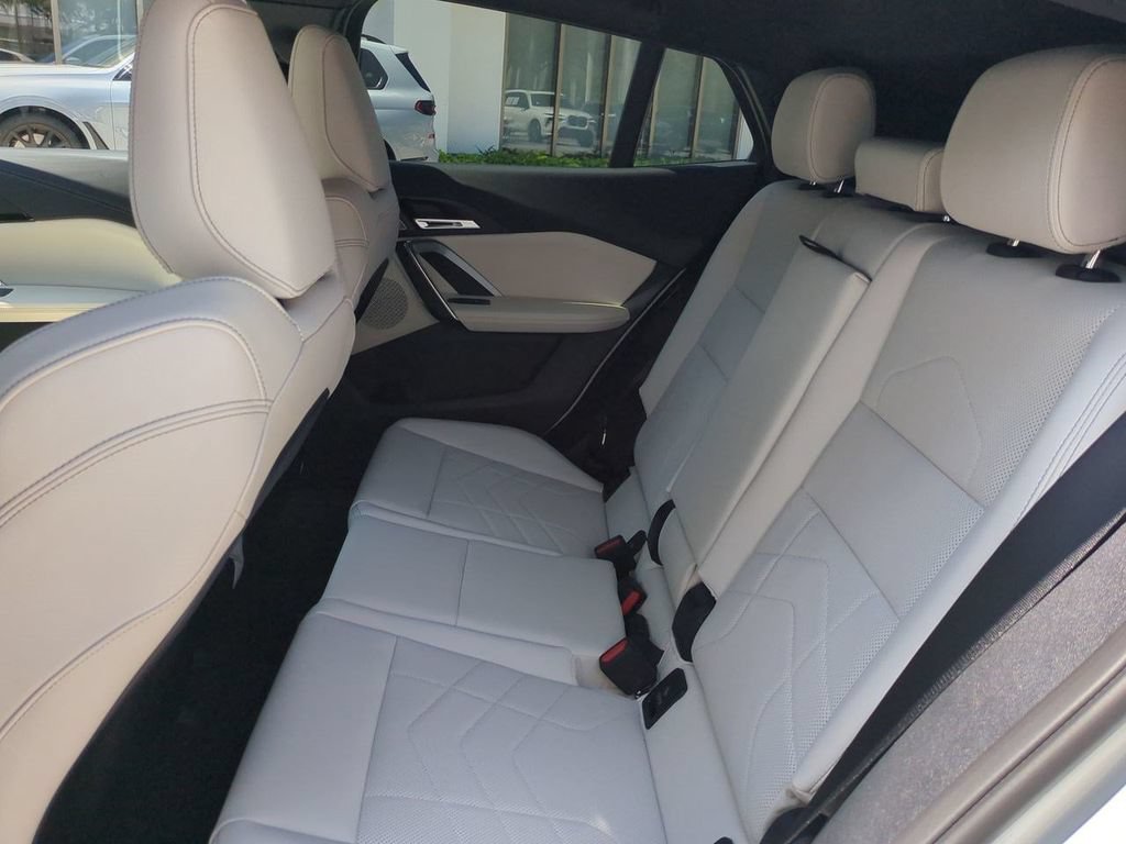 New 2026 BMW X2 xDrive28i w/ Technology Package AWD/4WD image 14