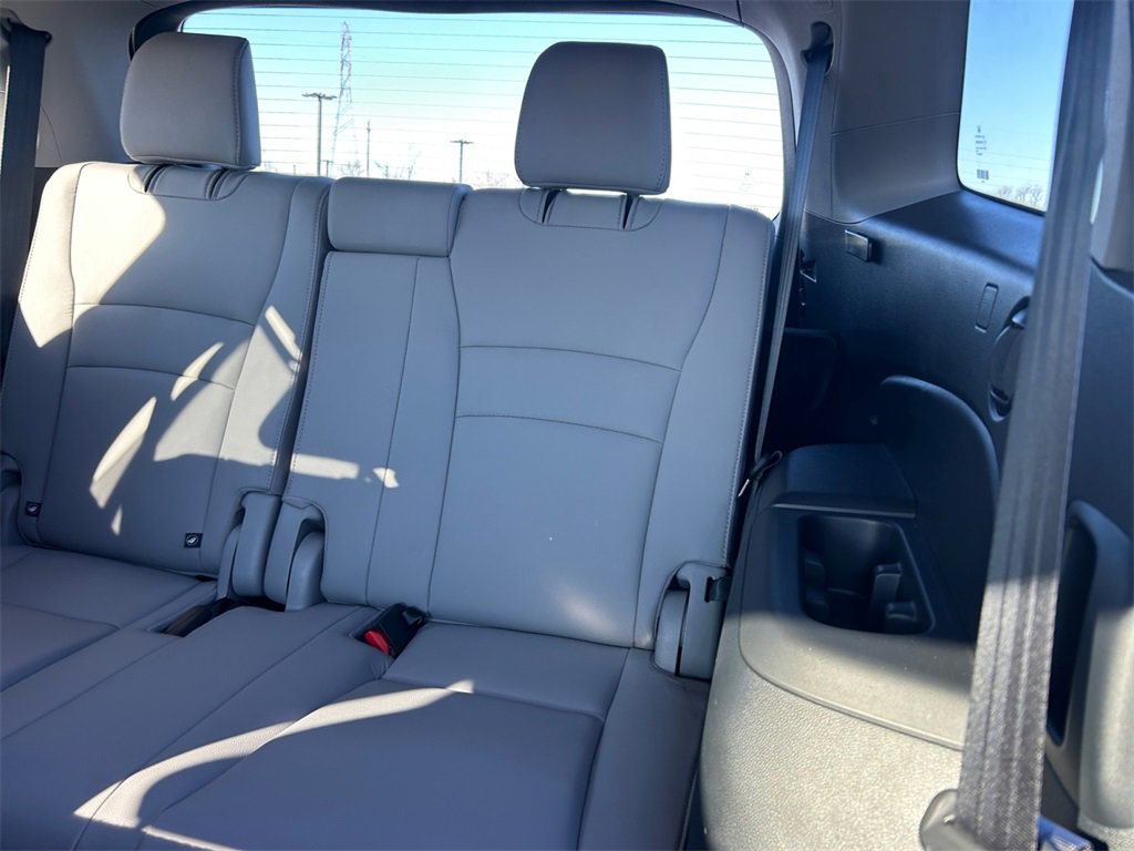 Used 2022 Honda Pilot Special Edition image 17