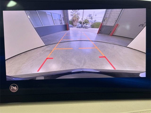 Certified 2024 Cadillac XT4 Luxury w/ Cold Weather Package image 15