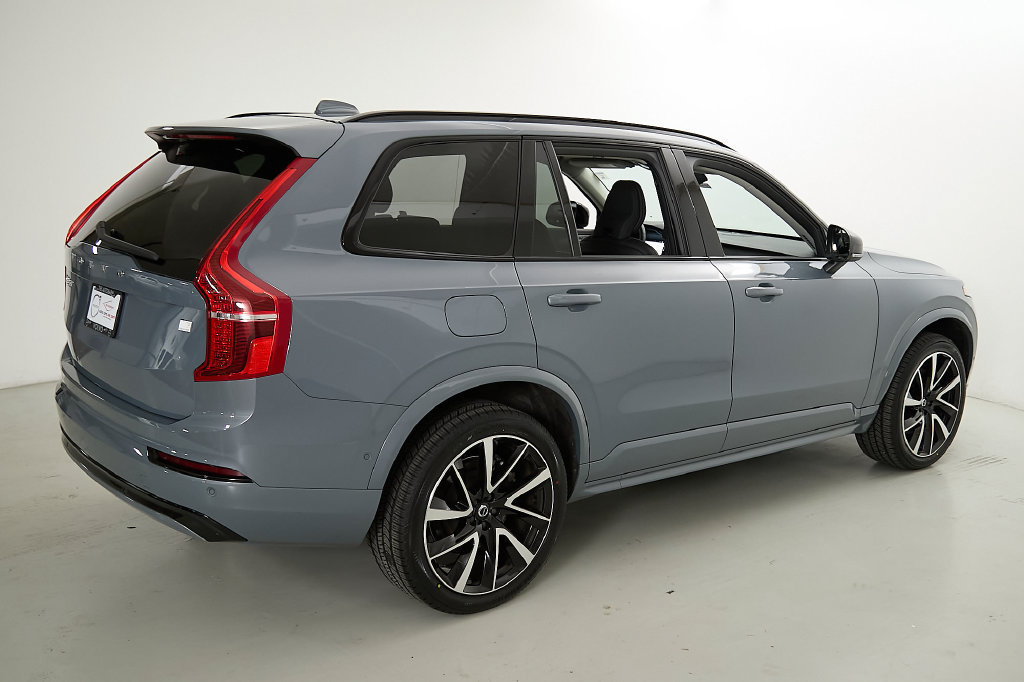 Certified 2023 Volvo XC90 T8 Ultimate w/ Protection Package AWD/4WD image 9