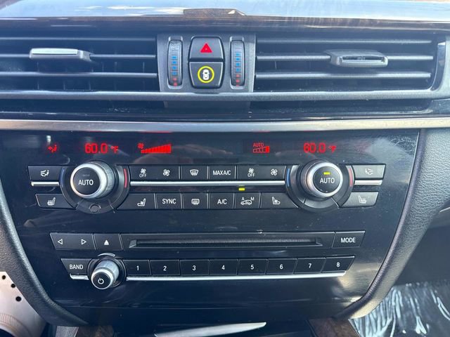 Used 2018 BMW X5 xDrive50i w/ M Sport Package image 33