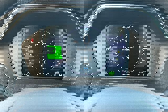 Used 2023 Chevrolet Bolt EUV LT image 28